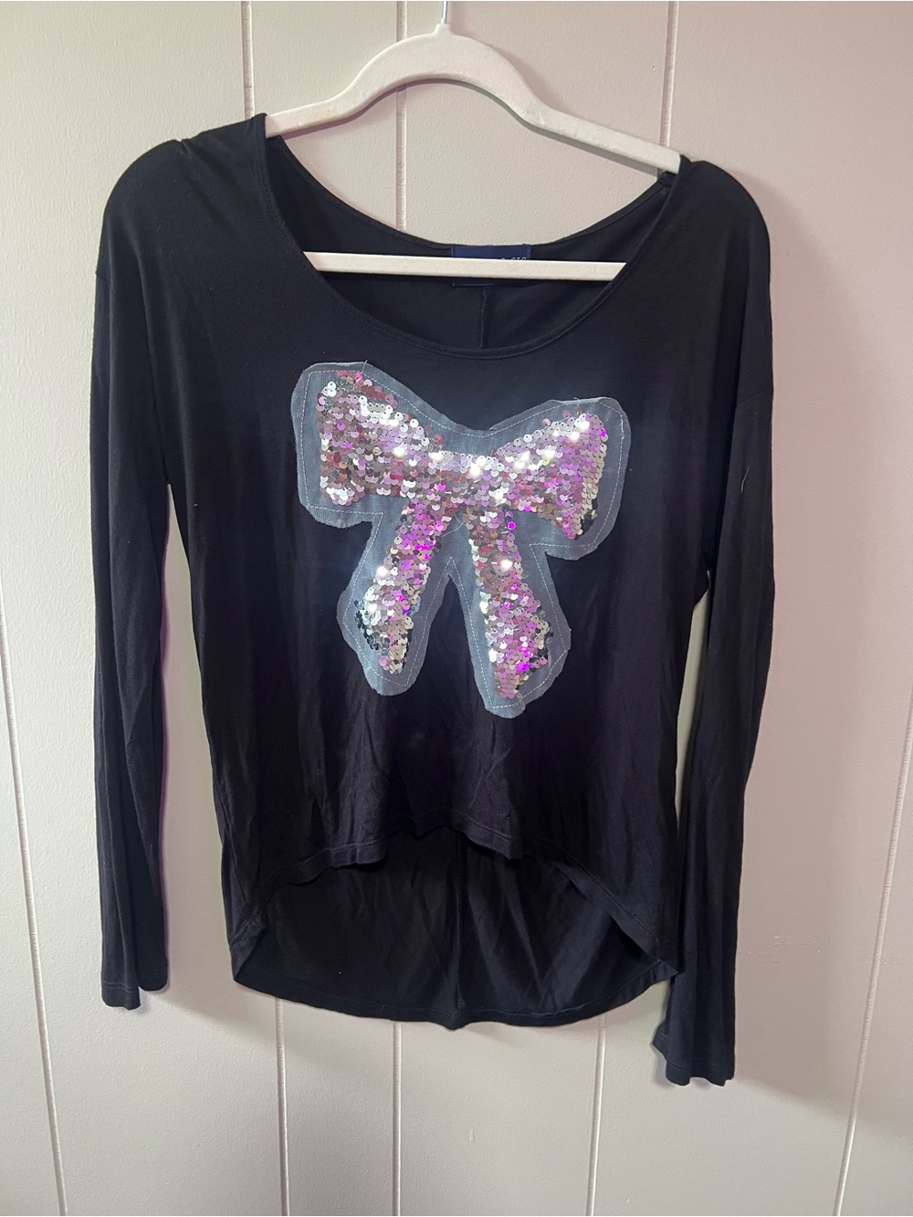 Black Long Sleeve Top with Sequin Bow Applique